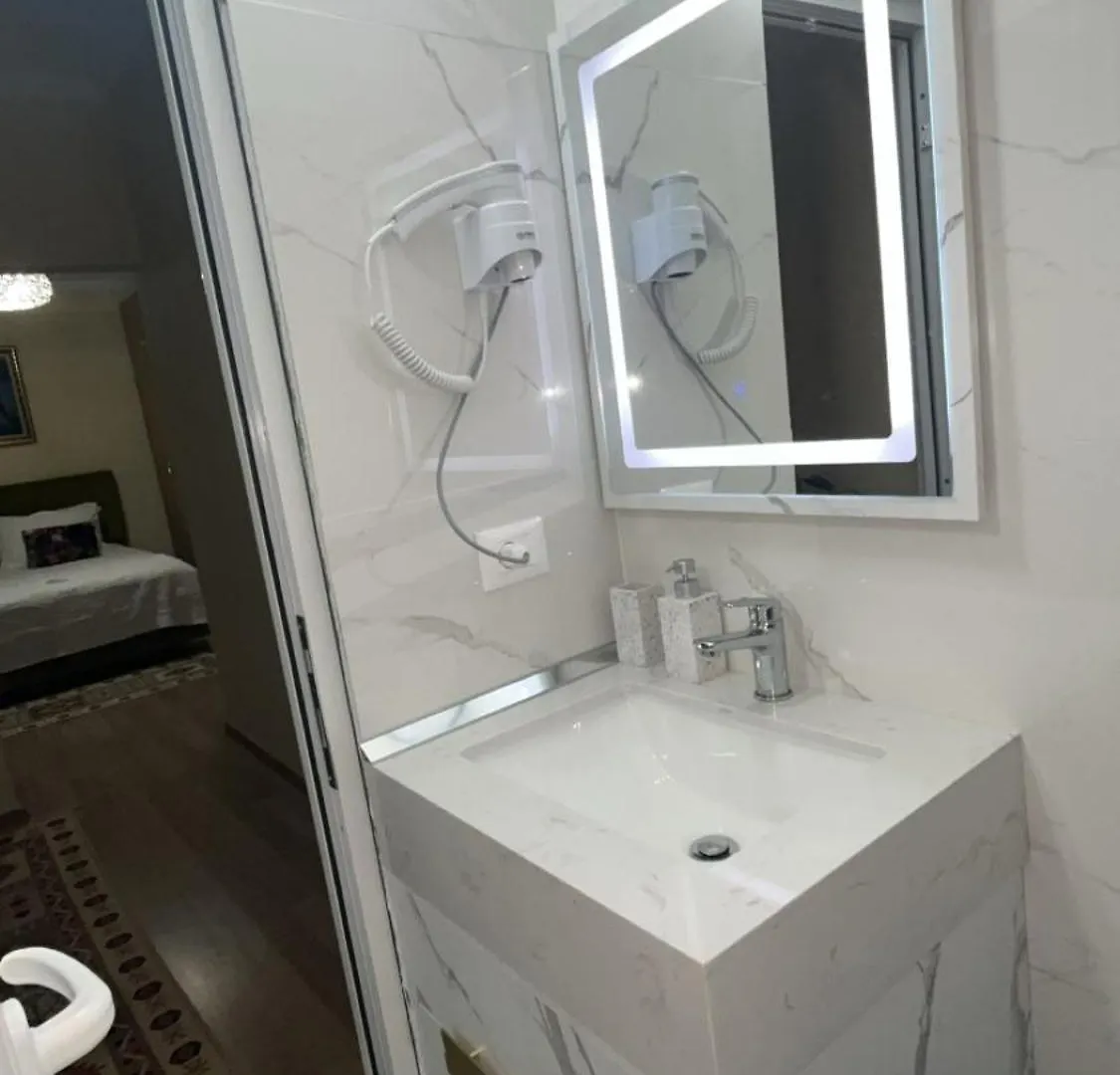 Evis House Apartment Tirana