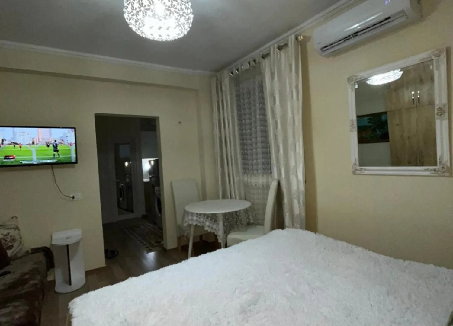 Апартаменты Evis House Тирана 0*,  Албания